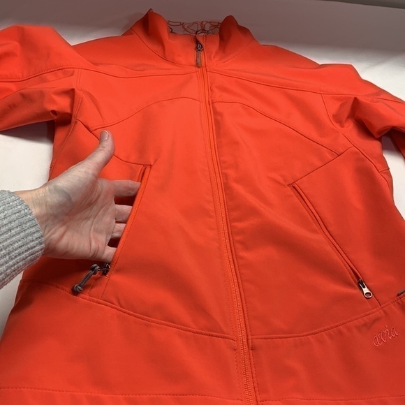 AVIA Lightweight Soft Shell Jacket Colour Orange Size Medium - Picture 3 of 13